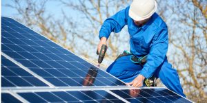 Installation Maintenance Panneaux Solaires Photovoltaïques à Le Plessis-Luzarches
